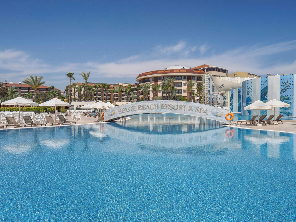 Selge Beach Resort & Spa